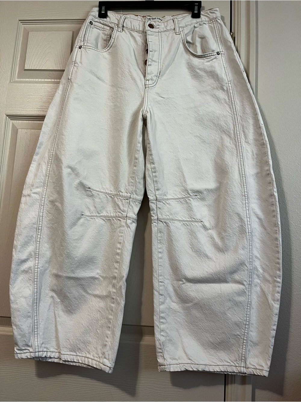 We The Free Good Luck Mid-Rise Barrel Wide-Leg Cream Jeans Women’s Size 30 - Picture 4 of 11